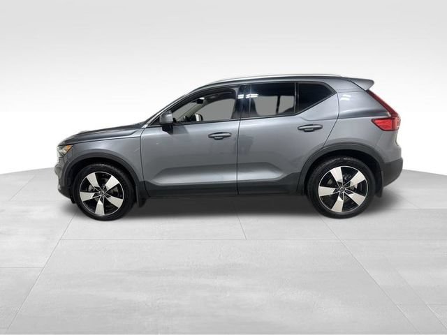 Used 2019 Volvo XC40 T5 Momentum AWD/4WD image 9
