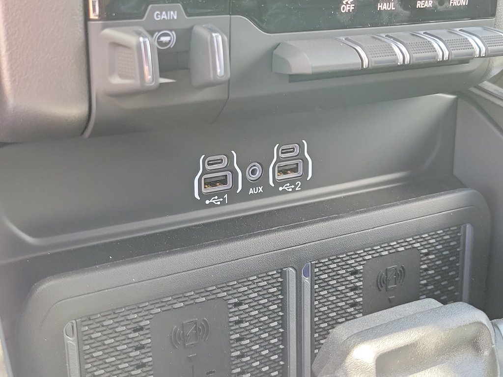 New 2026 RAM 2500 Big Horn AWD/4WD image 20