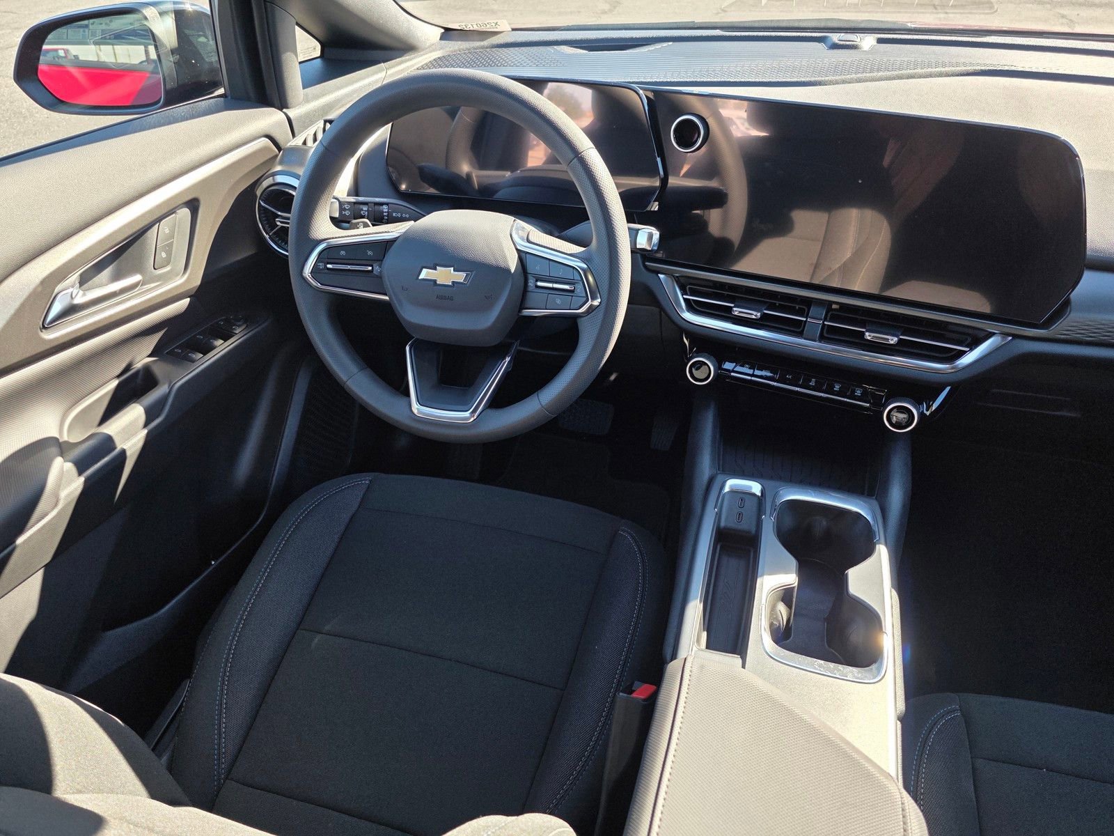 New 2026 Chevrolet Equinox EV LT w/ LPO, Blackout Package image 19