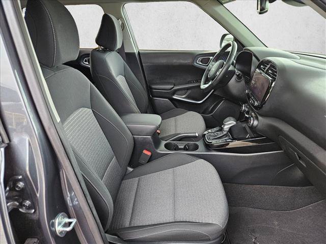 Used 2024 Kia Soul EX FWD image 18