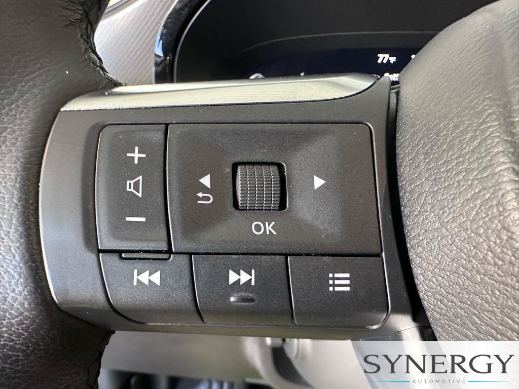 Used 2023 INFINITI QX60 Luxe w/ Cargo Package AWD/4WD image 19