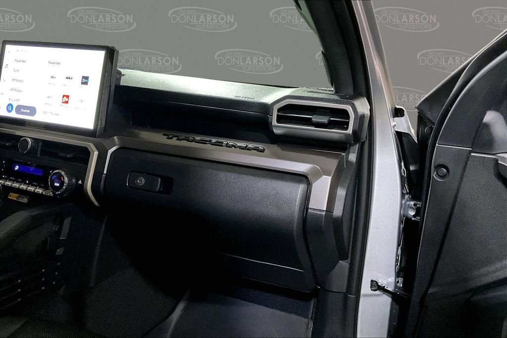 Used 2024 Toyota Tacoma TRD Off-Road w/ TRD Off Road Premium Package AWD/4WD image 30