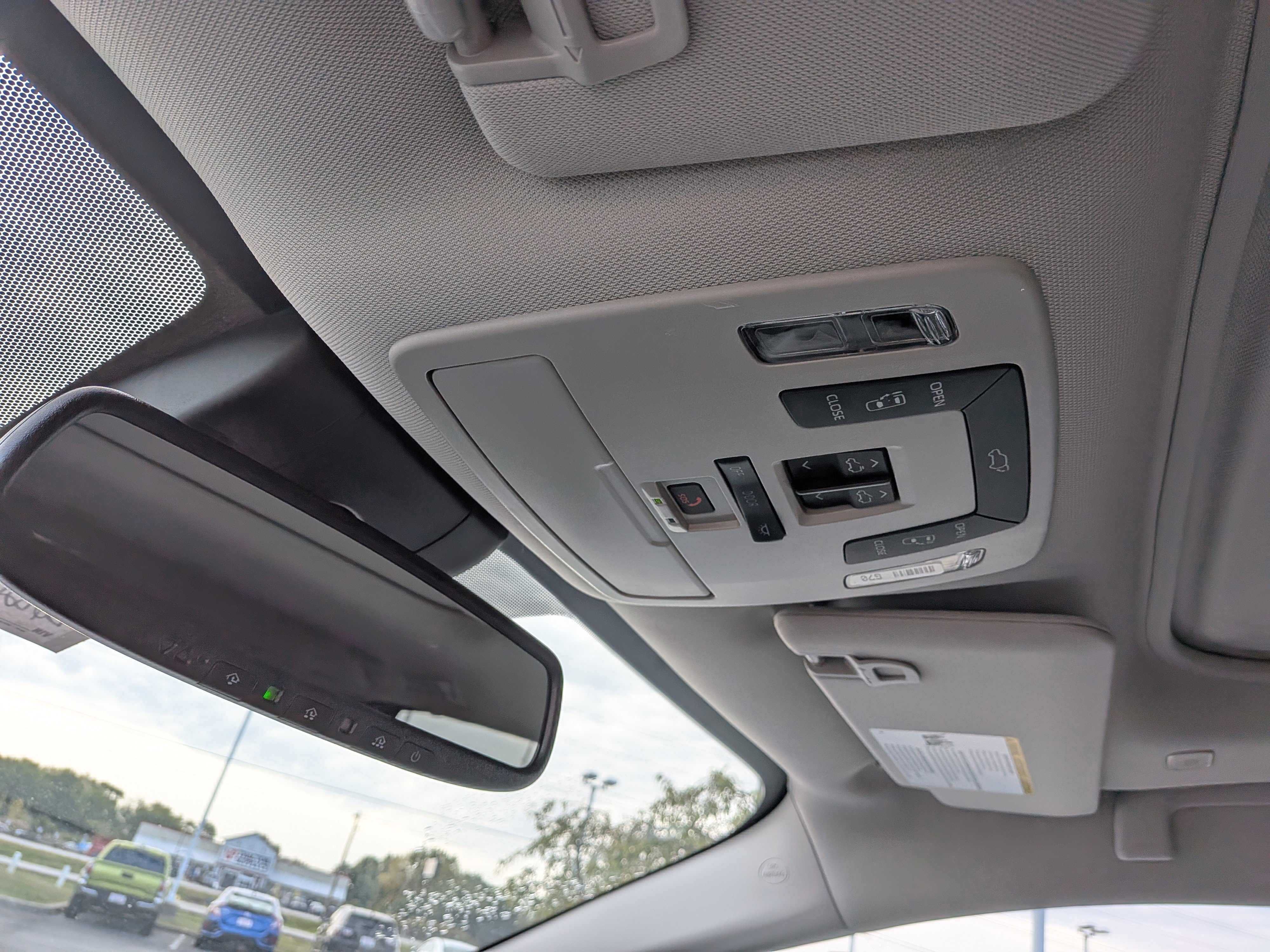 New 2025 Toyota Sienna XLE w/ XLE Plus Package image 12