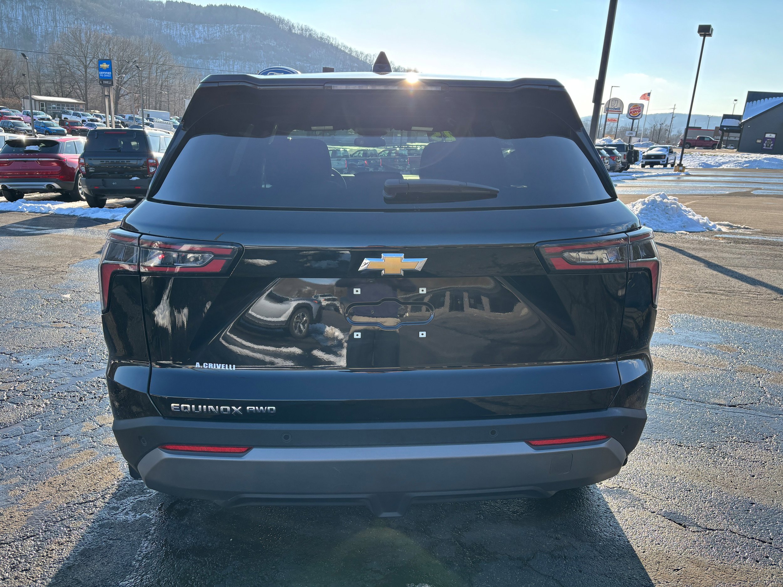 Used 2025 Chevrolet Equinox LT AWD/4WD image 5