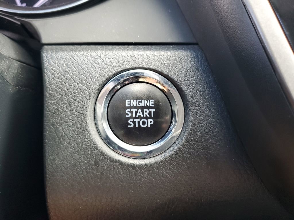 Certified 2023 Toyota Camry SE w/ Convenience Package image 27