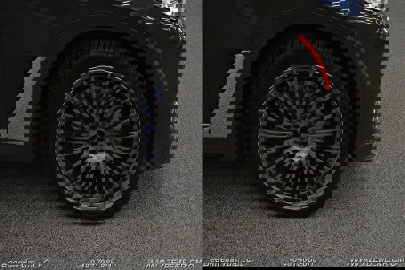 Used 2022 BMW ALPINA XB7 image 48