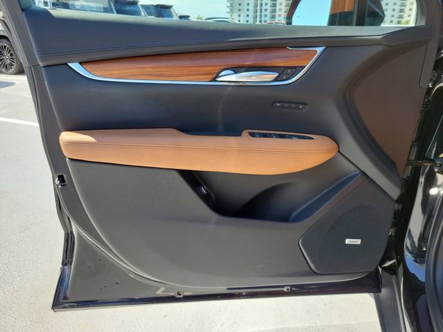 Certified 2022 Cadillac XT5 Premium Luxury FWD image 21