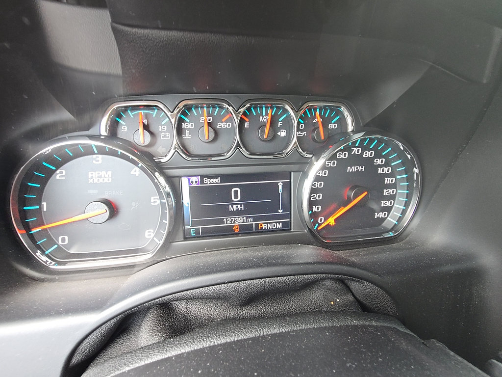 Used 2015 Chevrolet Tahoe LTZ AWD/4WD image 13