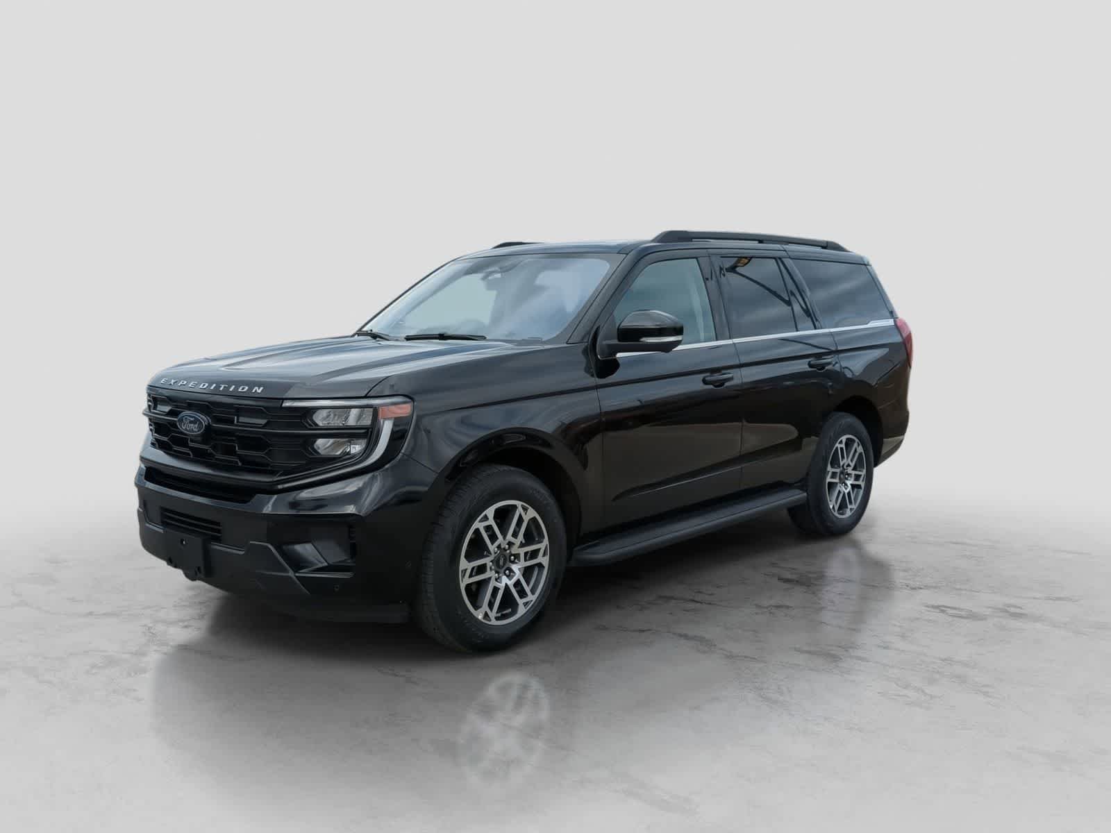 Used 2025 Ford Expedition Active AWD/4WD image 4