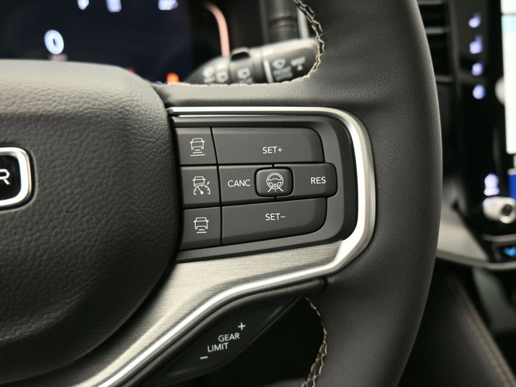 New 2026 Jeep Grand Wagoneer L Limited w/ Premium Group II image 23