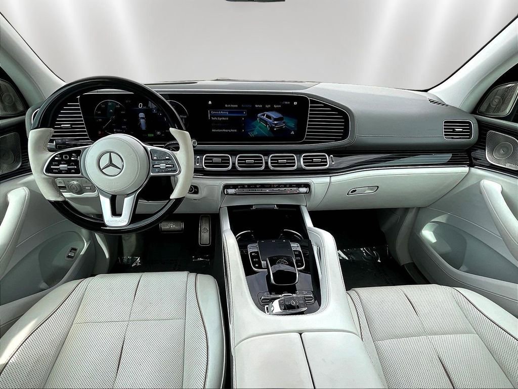 Used 2023 Mercedes-Benz Maybach GLS 600 4MATIC image 7
