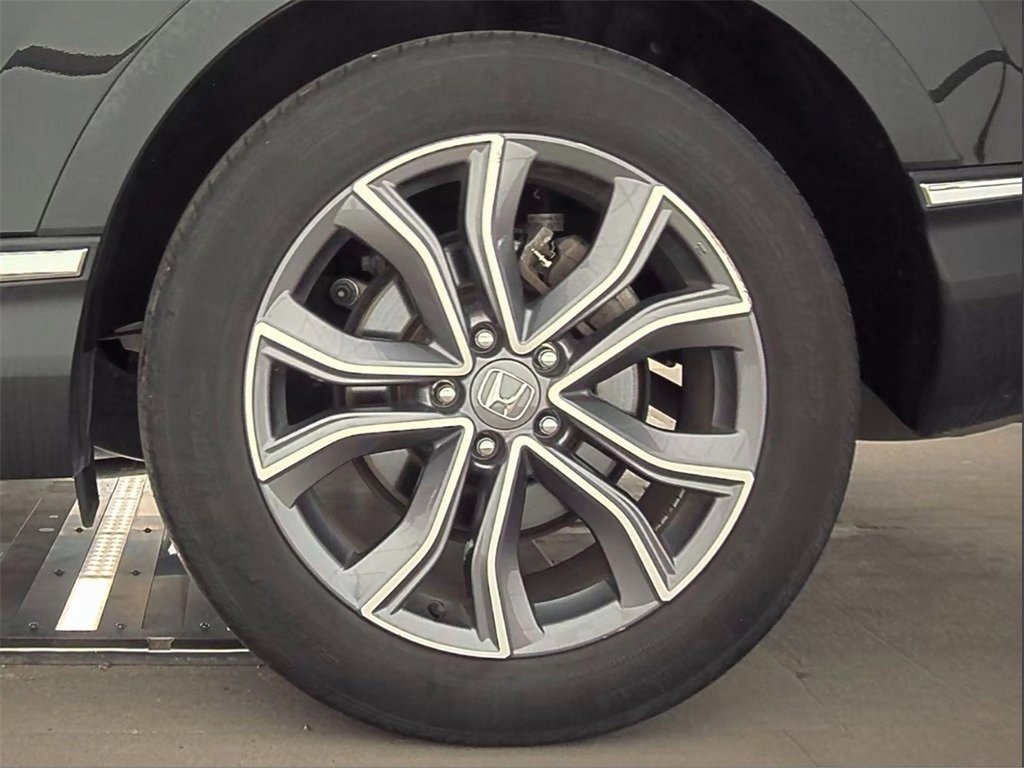 Used 2022 Honda CR-V Touring image 26