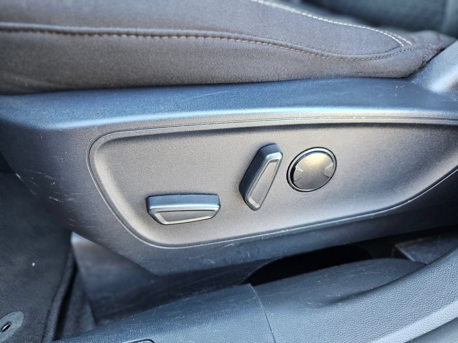 Used 2024 Ford Escape Active FWD image 20