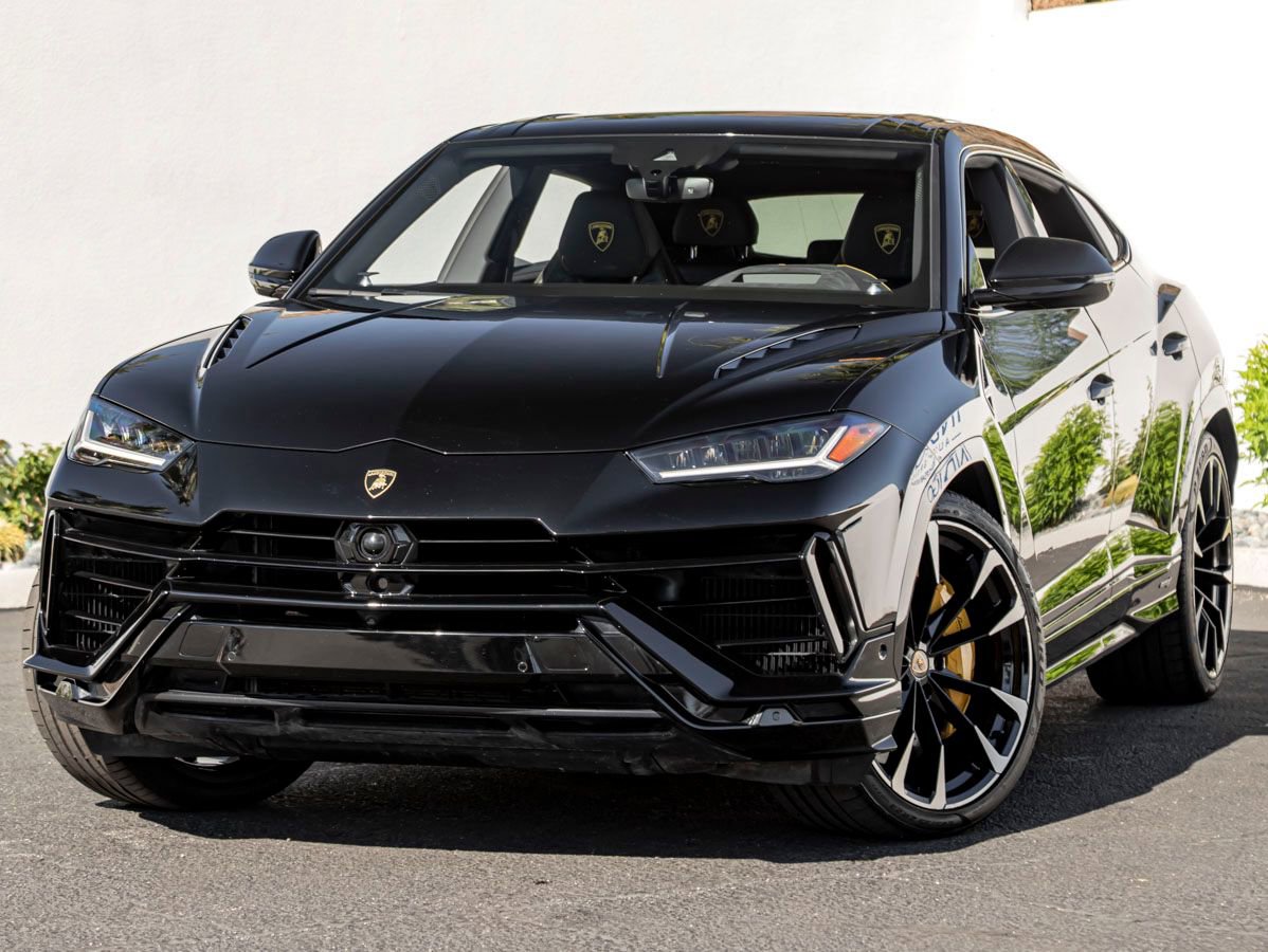 Used 2024 Lamborghini Urus S AWD/4WD image 1
