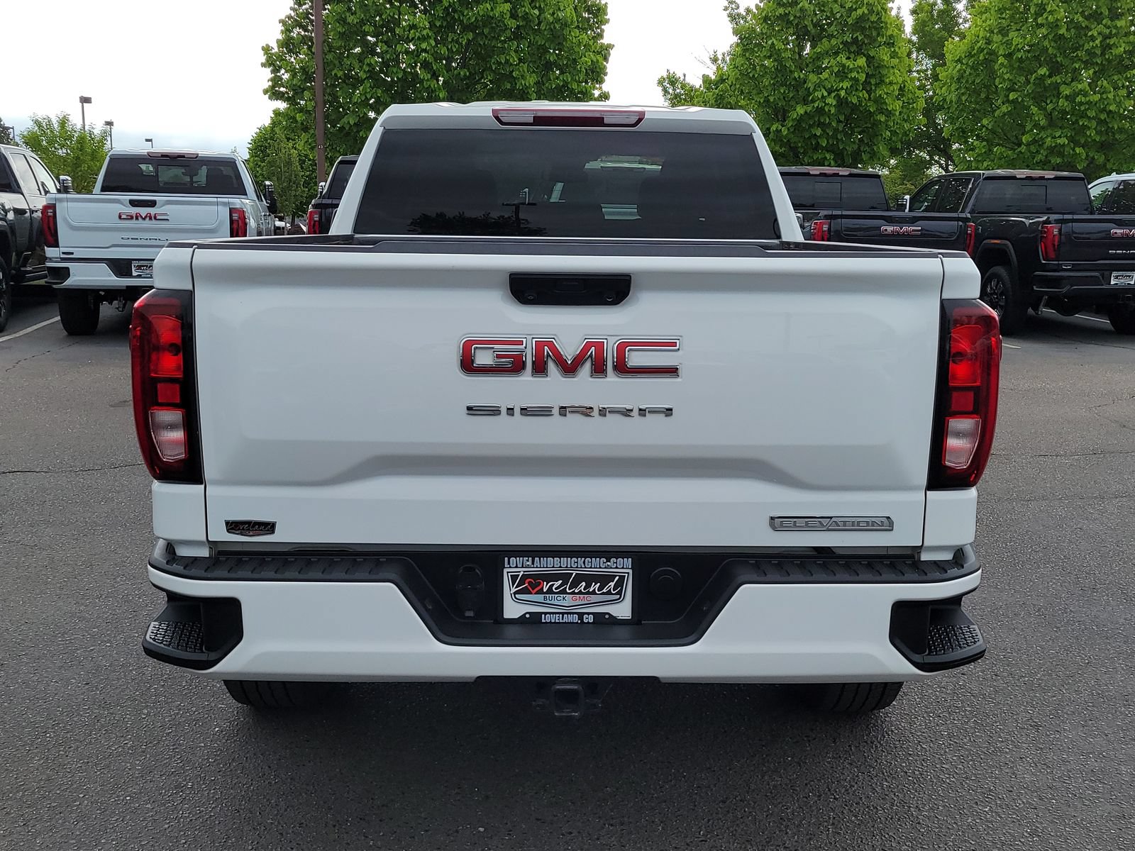 Used 2024 GMC Sierra 1500 Elevation AWD/4WD image 4