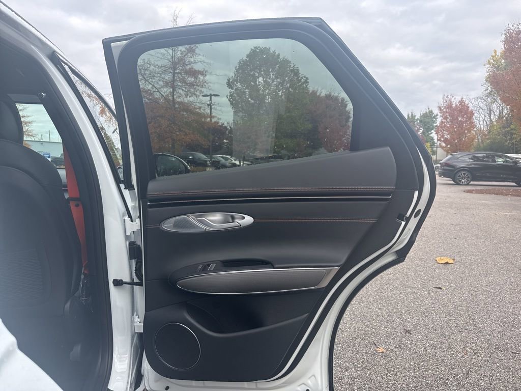 New 2026 Genesis GV70 3.5T Sport Advanced image 31