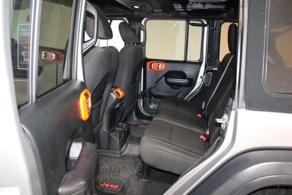Used 2018 Jeep Wrangler Unlimited Sport S image 25