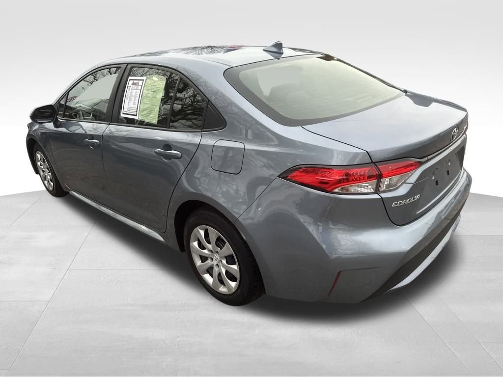 Used 2022 Toyota Corolla LE image 14