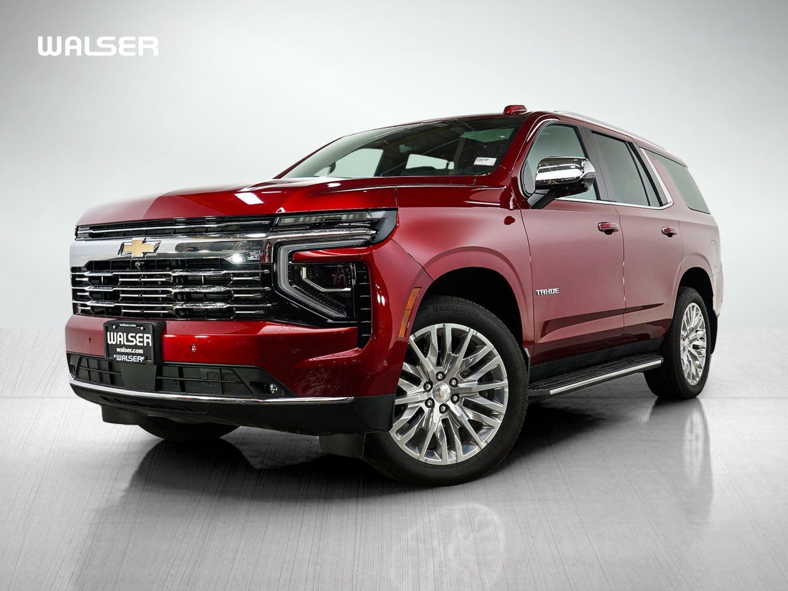 Used 2025 Chevrolet Tahoe Premier AWD/4WD image 1