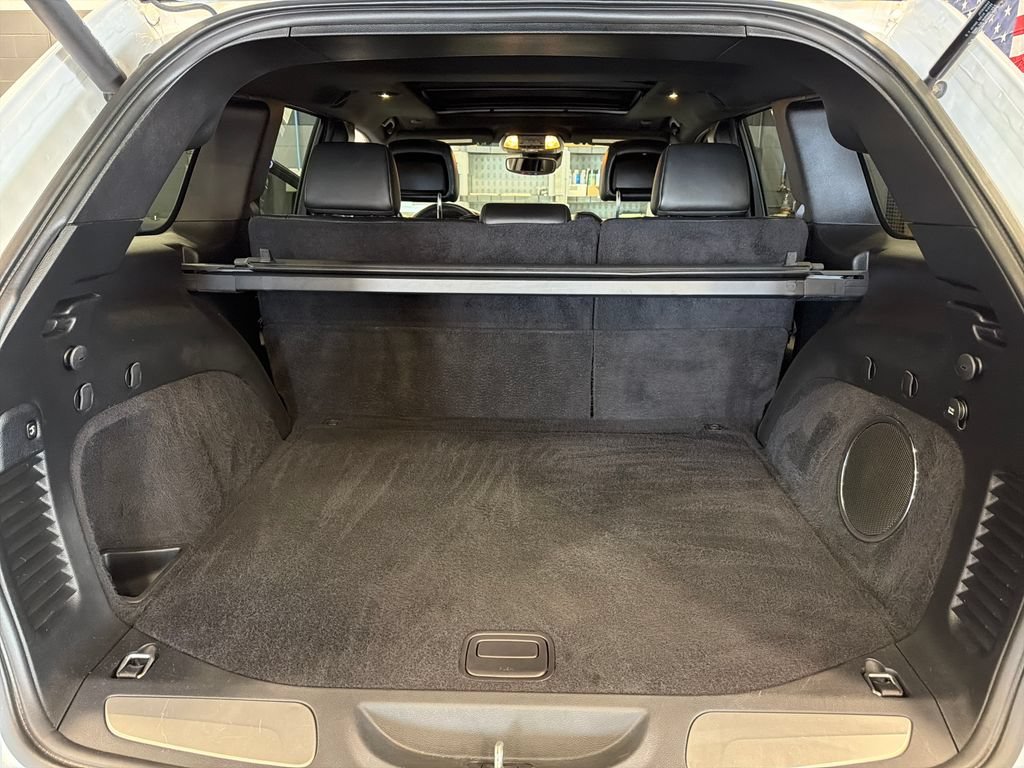 Used 2020 Jeep Grand Cherokee High Altitude AWD/4WD image 19