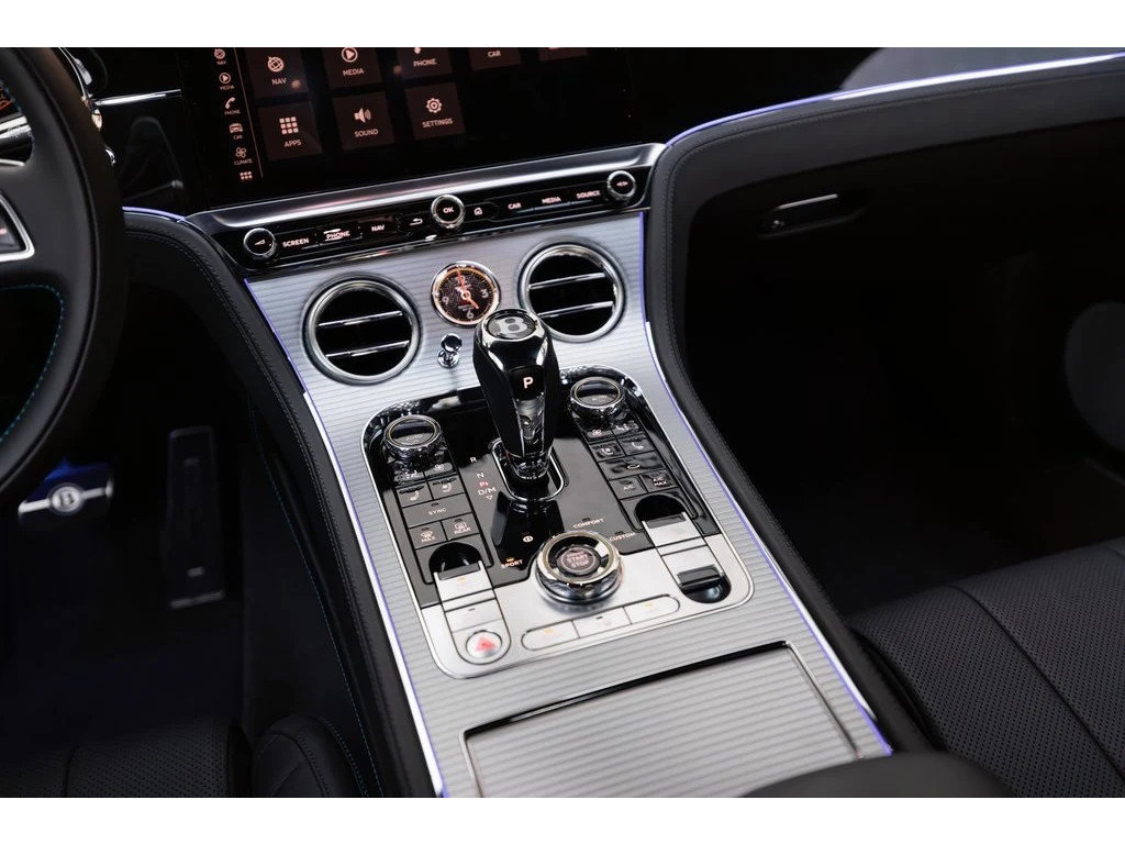 Certified 2022 Bentley Continental GT AWD/4WD image 34