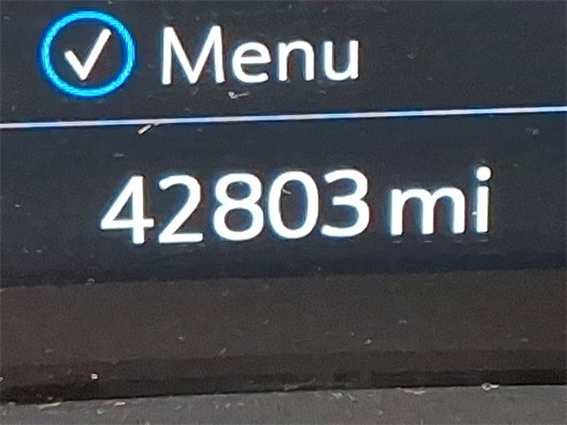 Used 2021 Buick Envision Essence w/ Technology Package I image 22