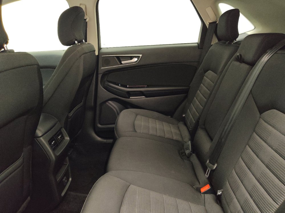 Used 2016 Ford Edge SEL AWD/4WD image 18