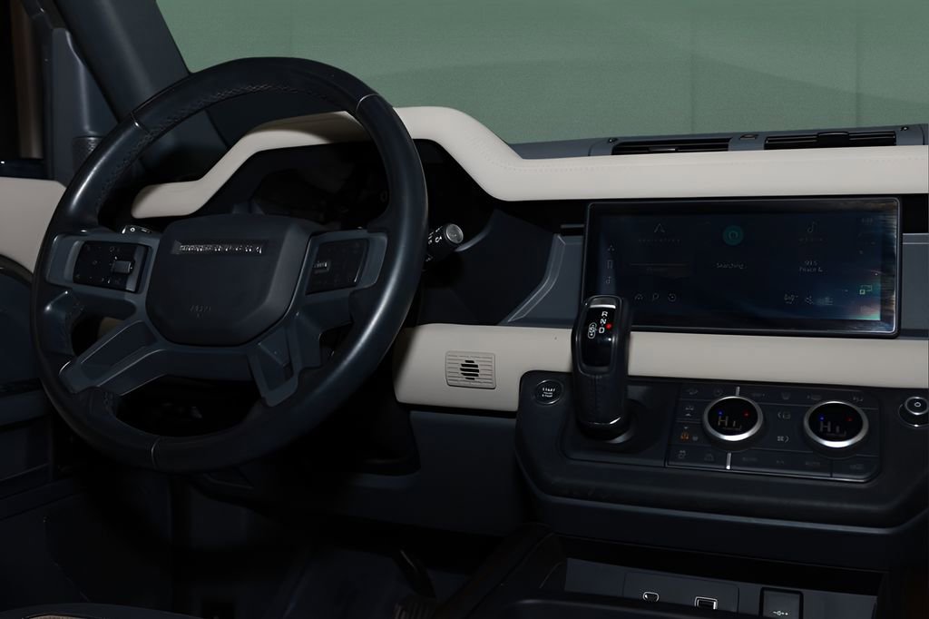 Used 2023 Land Rover Defender 110 X-Dynamic SE image 25