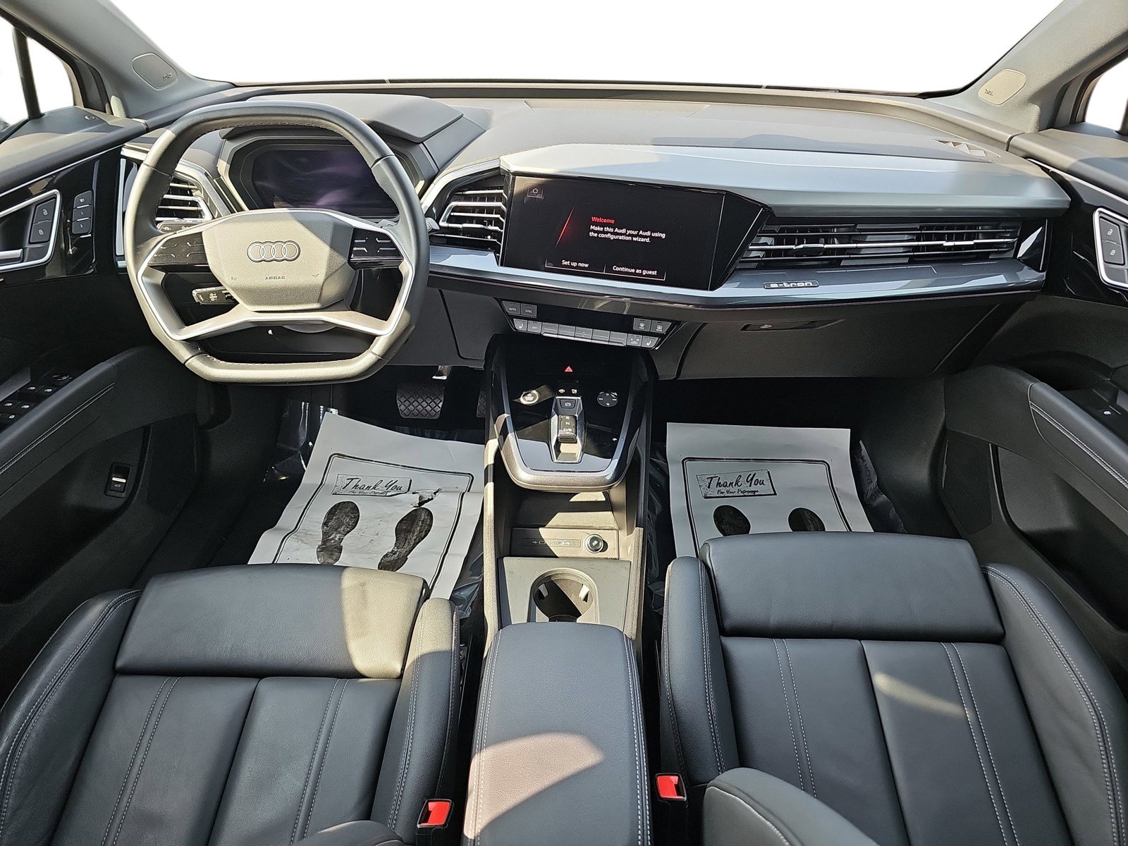 Used 2024 Audi Q4 e-tron Premium Plus w/ Premium Plus AWD/4WD image 8