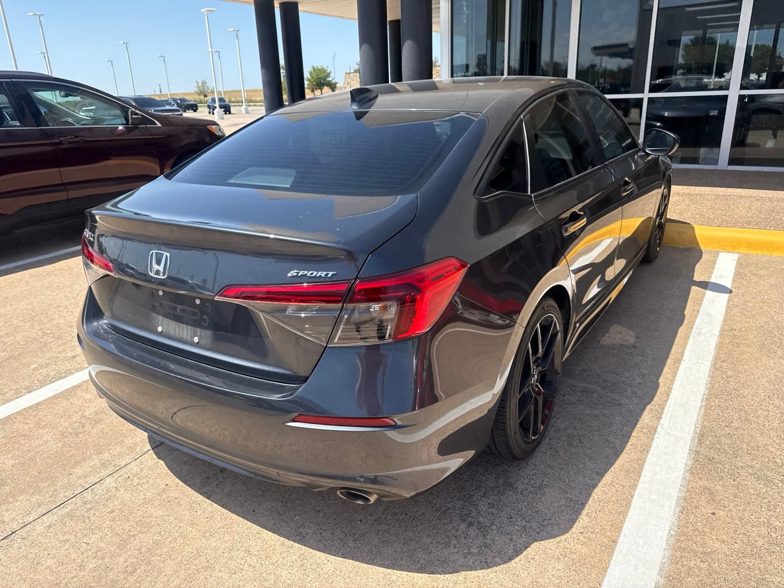 Used 2024 Honda Civic Sport image 7