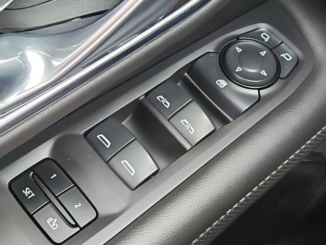 Certified 2024 GMC Yukon SLT RWD image 22