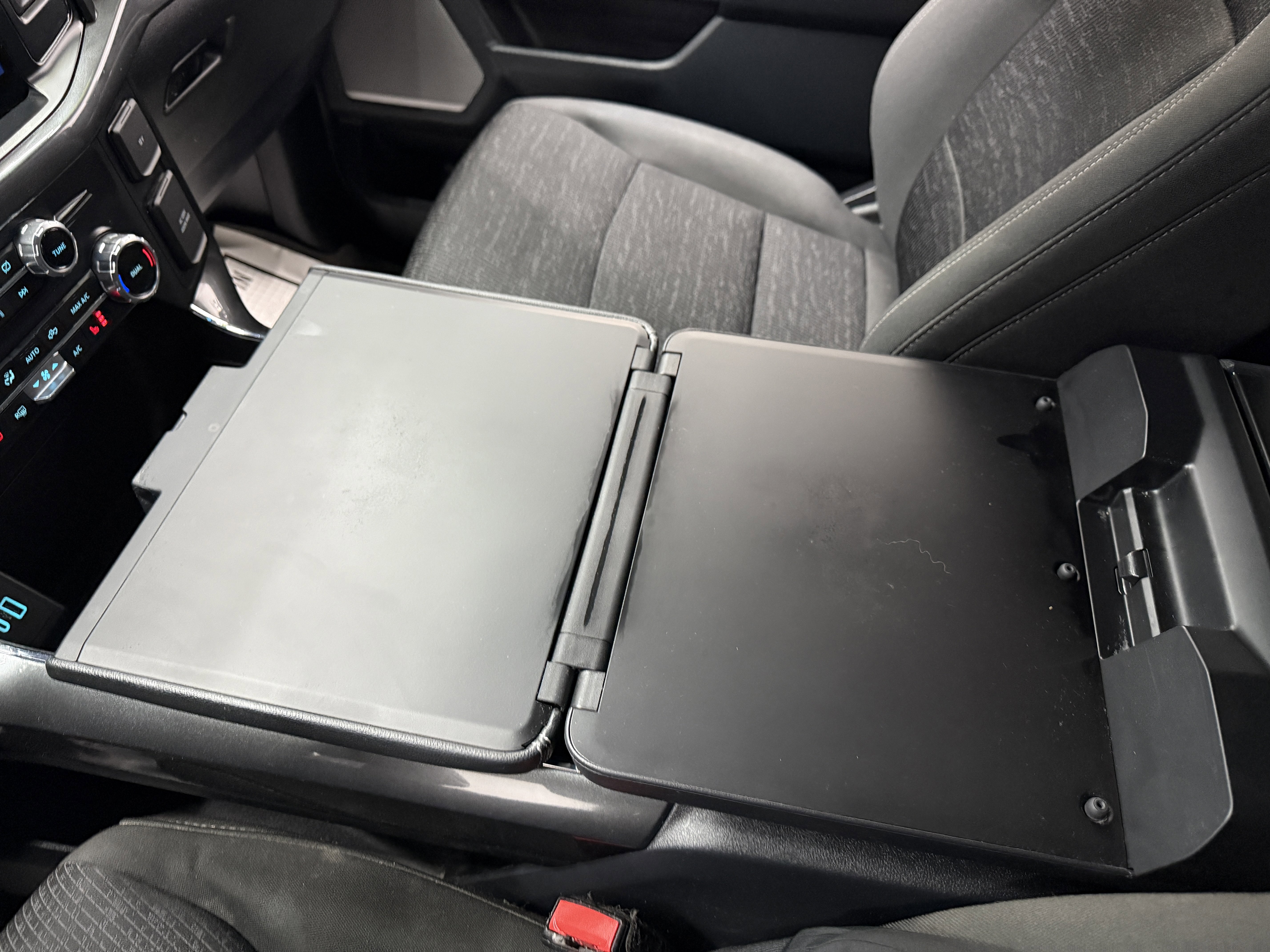 Used 2022 Ford F150 XLT w/ Equipment Group 302A High image 23