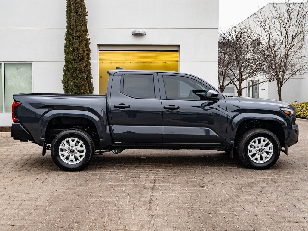 Used 2025 Toyota Tacoma SR RWD image 11