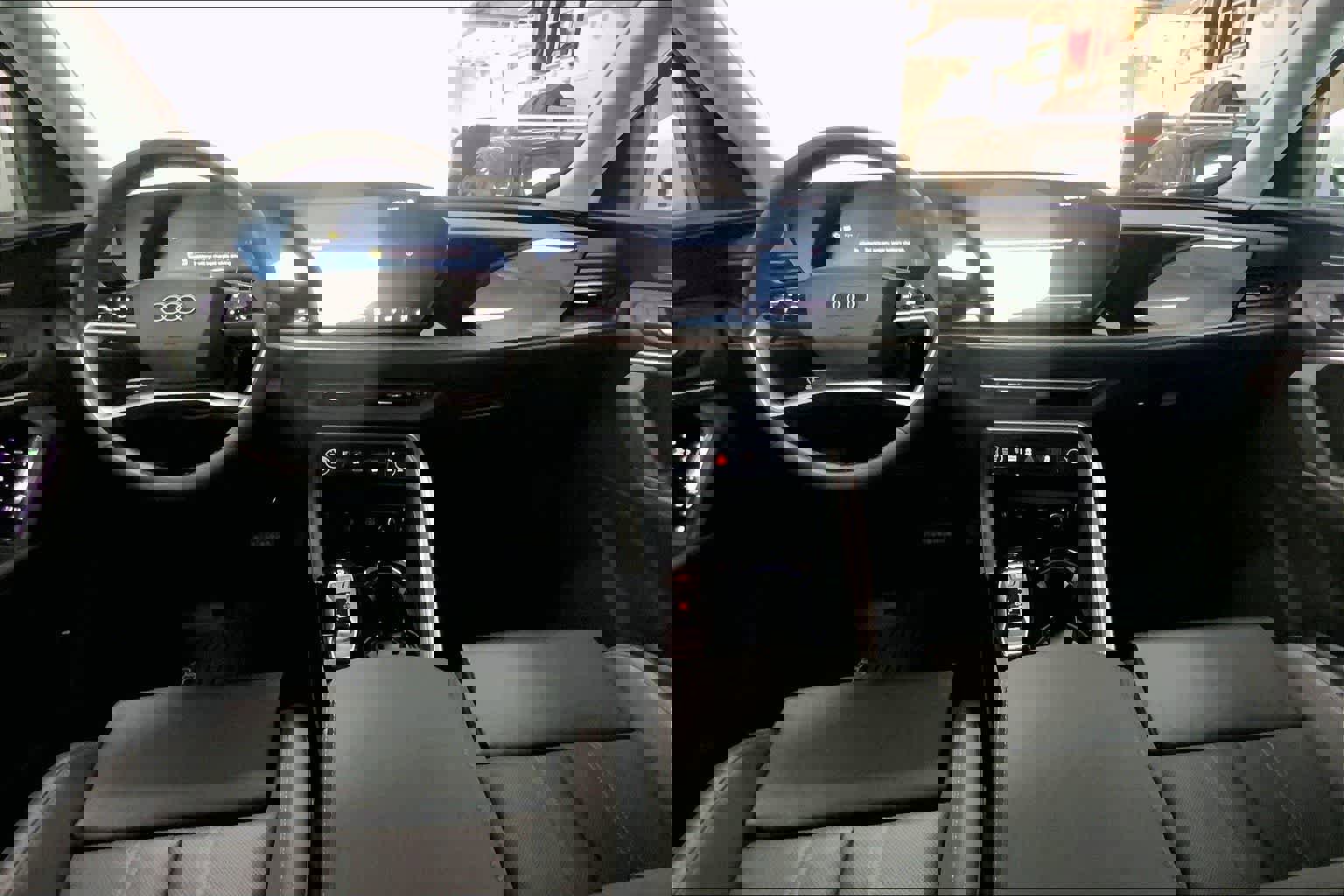 New 2025 Audi Q5 Premium Plus image 10