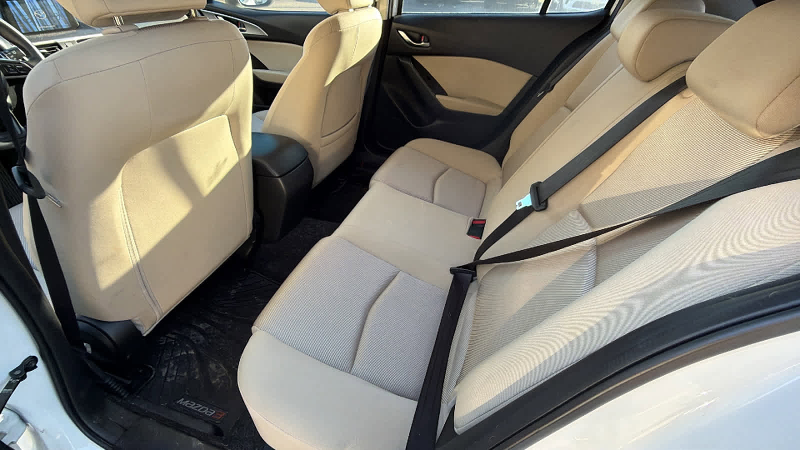 Used 2017 MAZDA MAZDA3 Sport image 17