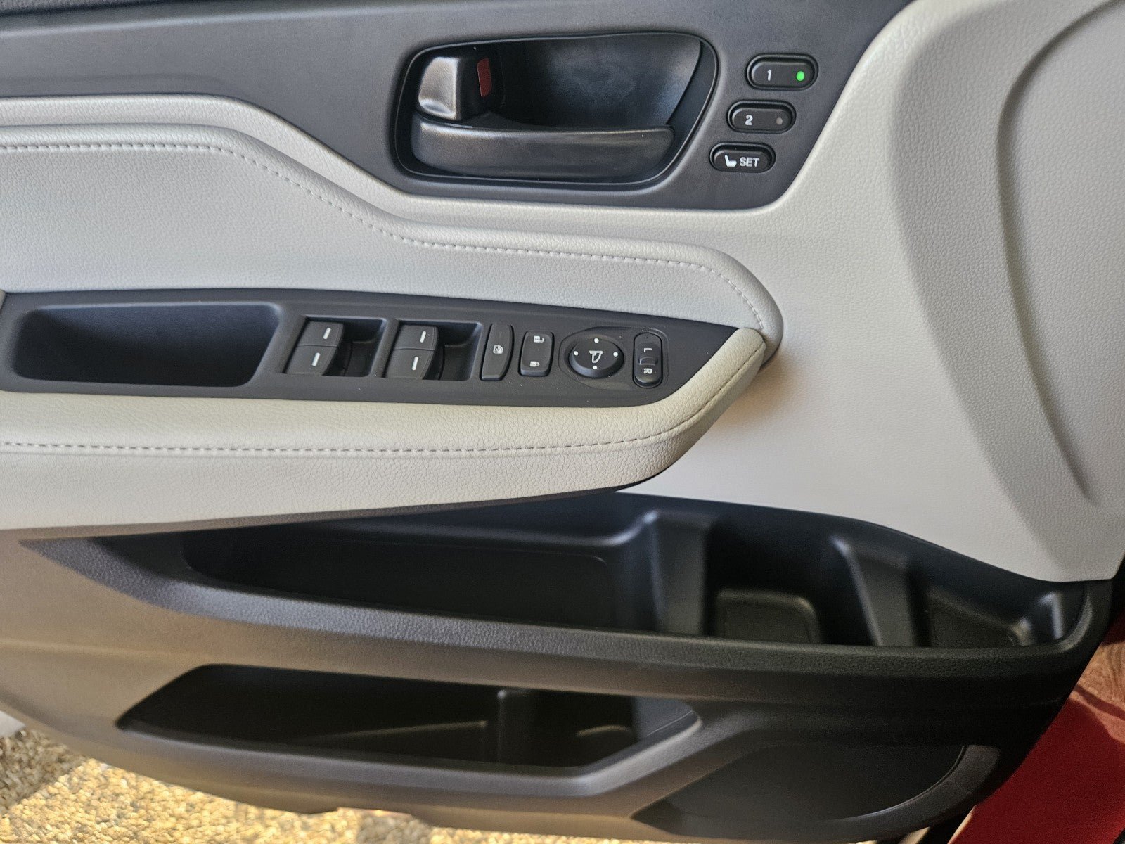 New 2027 Honda Odyssey EX-L image 32