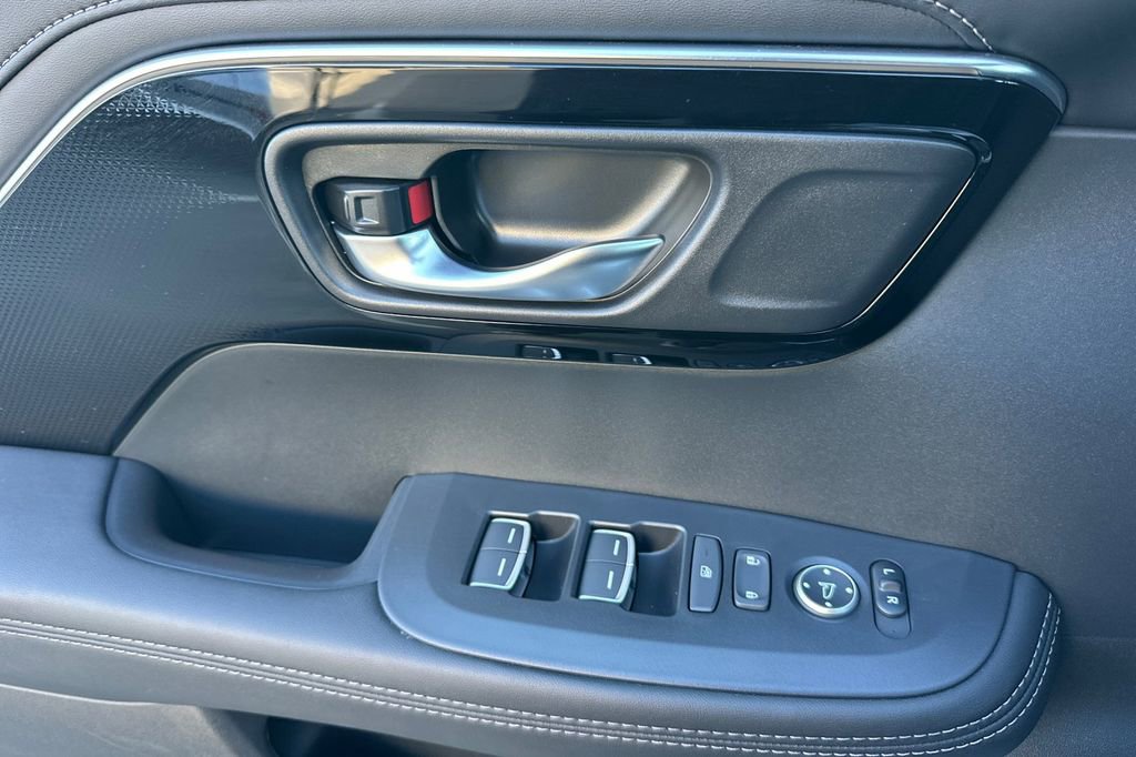 Certified 2025 Acura ADX AWD image 12