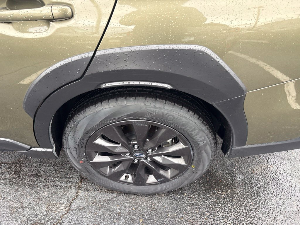 Certified 2025 Subaru Outback Onyx Edition AWD/4WD image 8