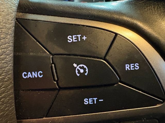 Used 2021 Jeep Grand Cherokee Trailhawk AWD/4WD image 15