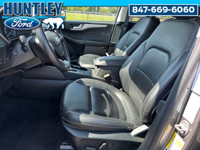 Used 2021 Ford Escape SEL w/ Class II Trailer Tow Package image 17