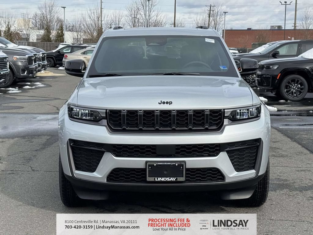 New 2026 Jeep Grand Cherokee Altitude AWD/4WD image 3