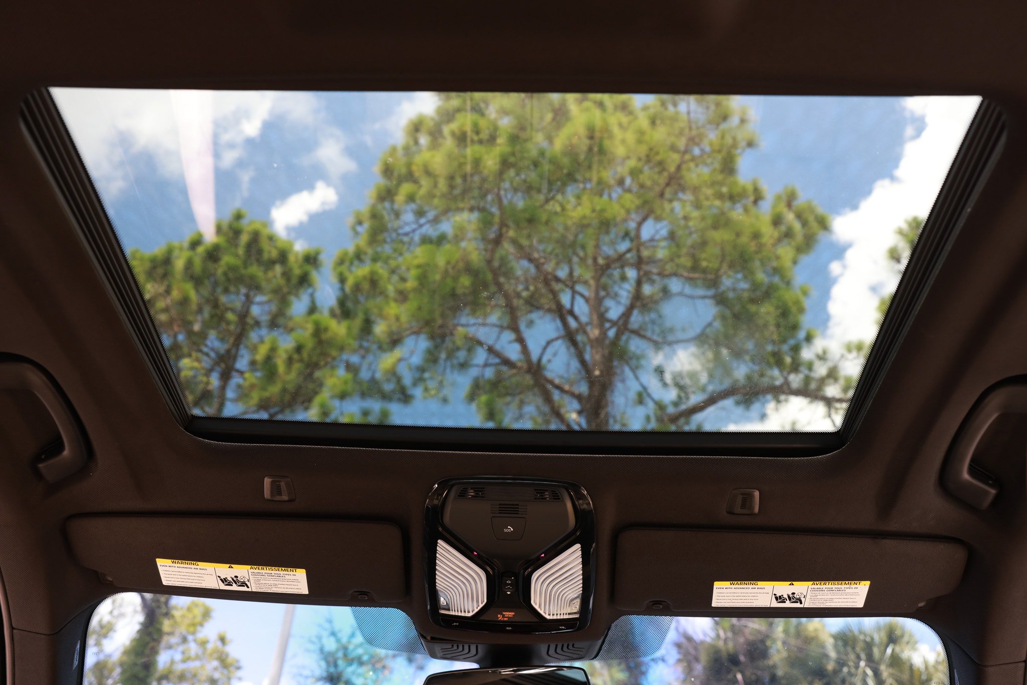 Used 2019 BMW 530i w/ Convenience Package RWD image 27