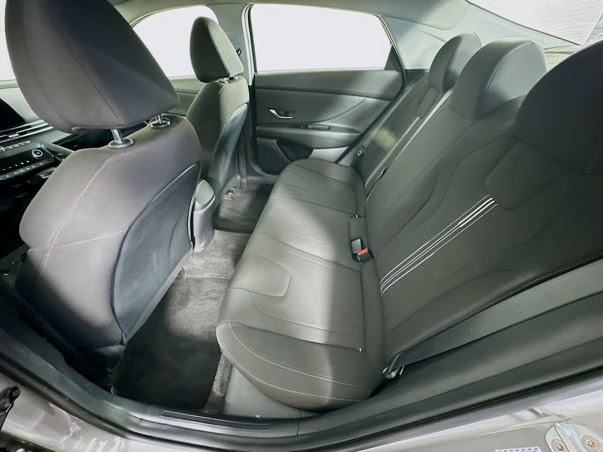 Used 2023 Hyundai Elantra SEL w/ Convenience Package FWD image 27