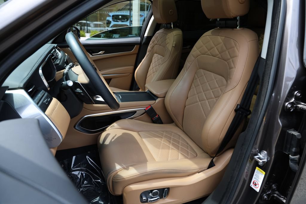 Used 2023 Jaguar F-PACE S AWD/4WD image 20