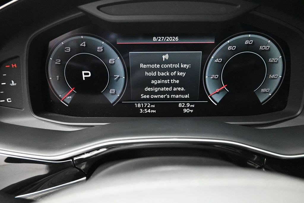 Used 2024 Audi SQ8 Prestige AWD/4WD image 10