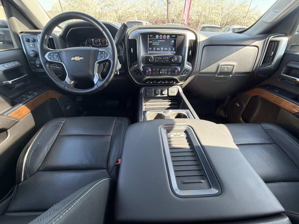 Used 2017 Chevrolet Silverado 1500 LTZ w/ LTZ Plus Package image 18