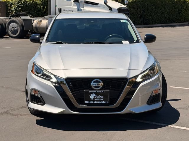 Used 2021 Nissan Altima 2.5 SR FWD image 3