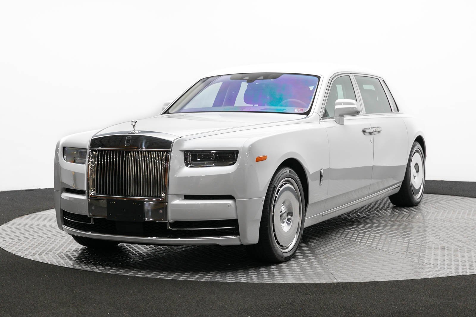 Used 2024 Rolls-Royce Phantom Extended Wheelbase w/ Leather Finishing Pack