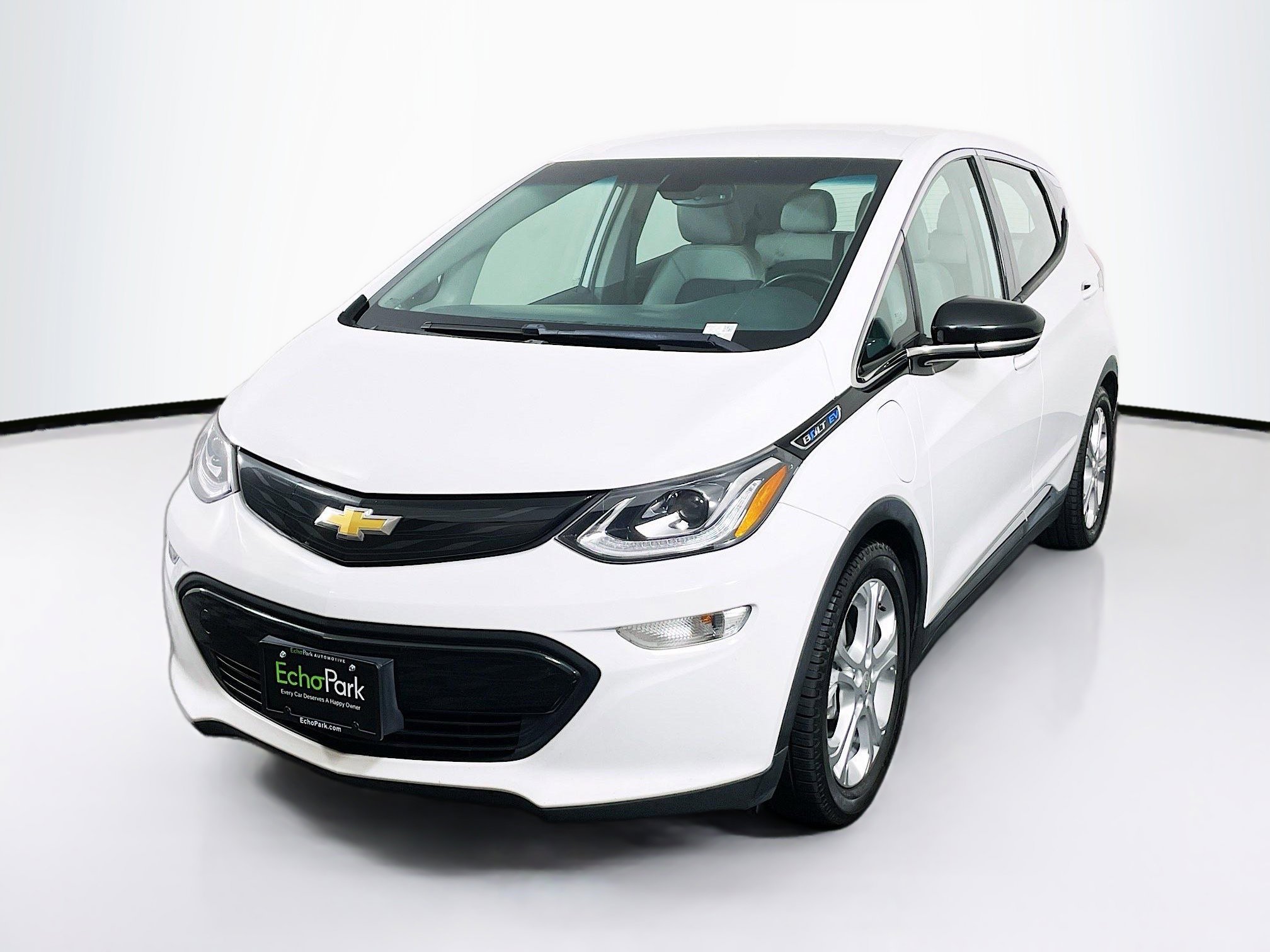 Used 2017 Chevrolet Bolt LT image 3