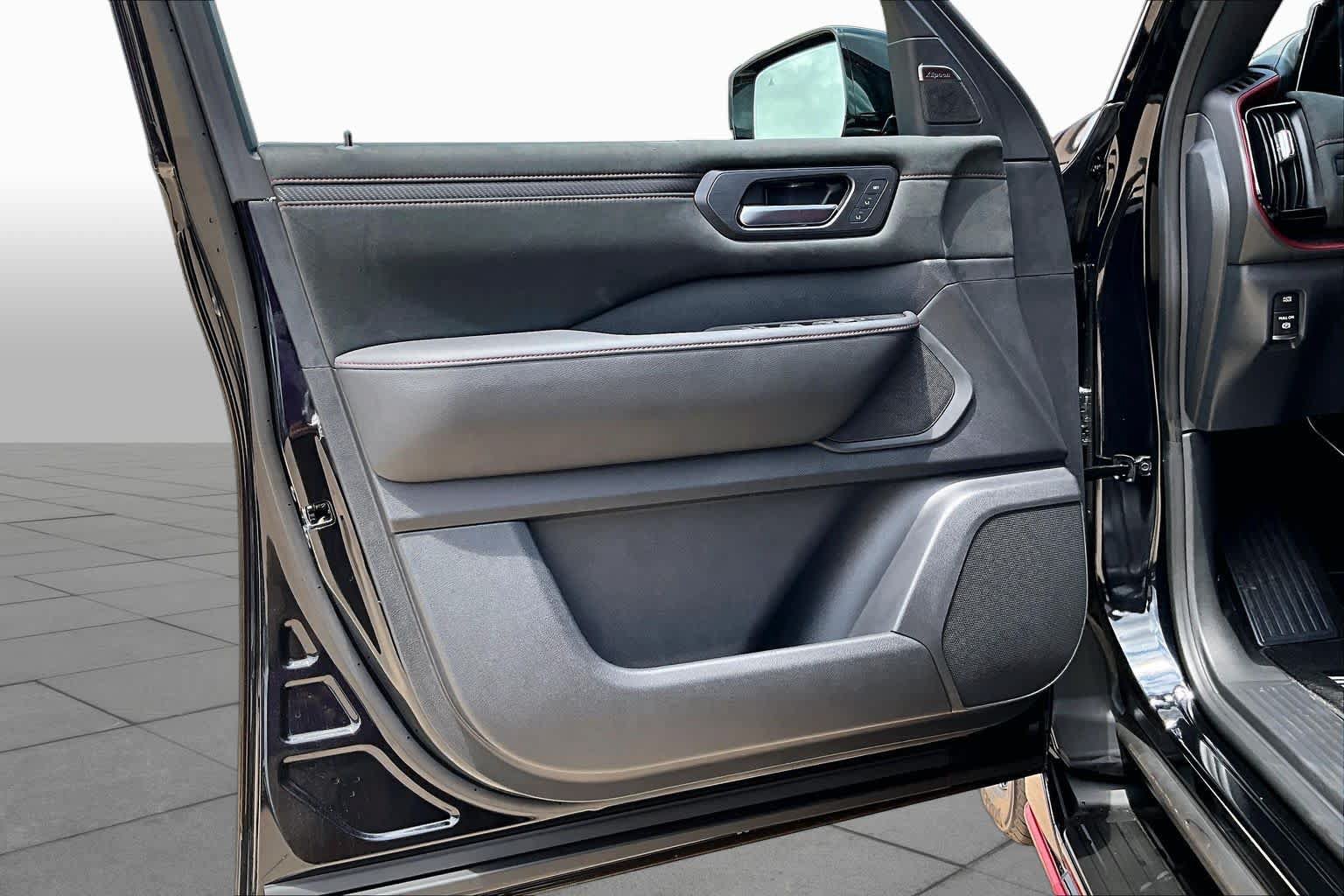 New 2026 Nissan Armada NISMO AWD/4WD image 10